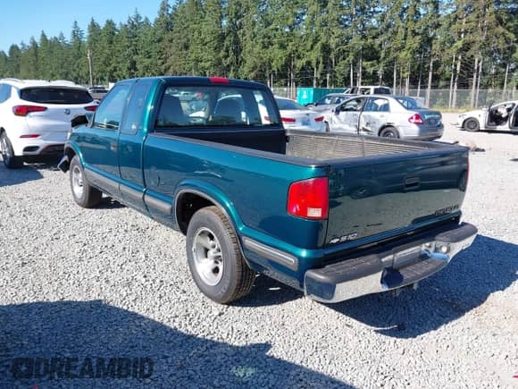 1998 Chevrolet S-10 LS с VIN 1GCCS19X0W8155512, выставлен на аукционе IAAI как лот 42454757 с пробегом 128 848 миль миль и . История ставок и продаж доступна на DreamBid. Изображение 3.