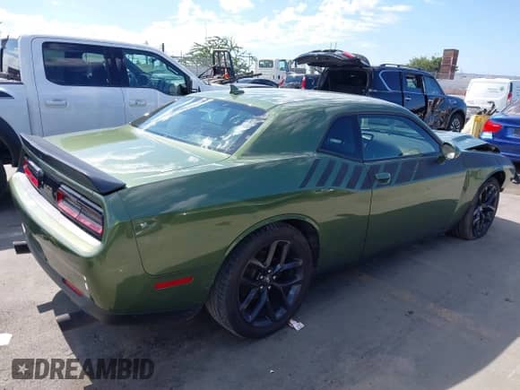 2020 Dodge Challenger SXT с VIN 2C3CDZAG8LH173965, выставлен на аукционе IAAI как лот 43383708 с пробегом 91 684 миль миль и . История ставок и продаж доступна на DreamBid. Изображение 4.