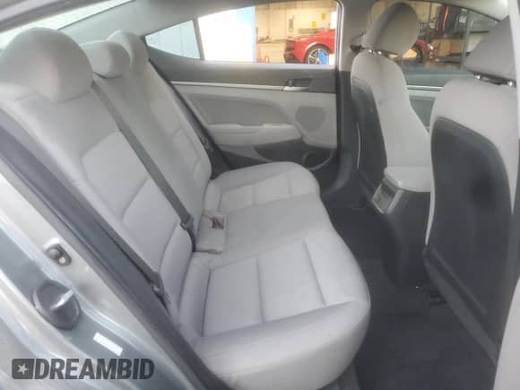 2018 Hyundai Elantra SEL с VIN KMHD84LF8JU611708, выставлен на аукционе Copart как лот 90130915 с пробегом 77 415 миль миль и Чистый • Clean title. История ставок и продаж доступна на DreamBid. Изображение 10.