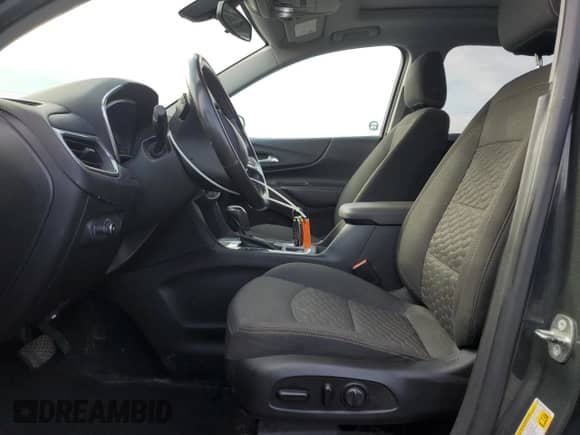 2018 Chevrolet Equinox LT with VIN 2GNAXSEVXJ6196416, listed as a Copart auction lot 89511455 with 95,940 mi miles and Clean title. Bid and sale history available at DreamBid. Image 7.