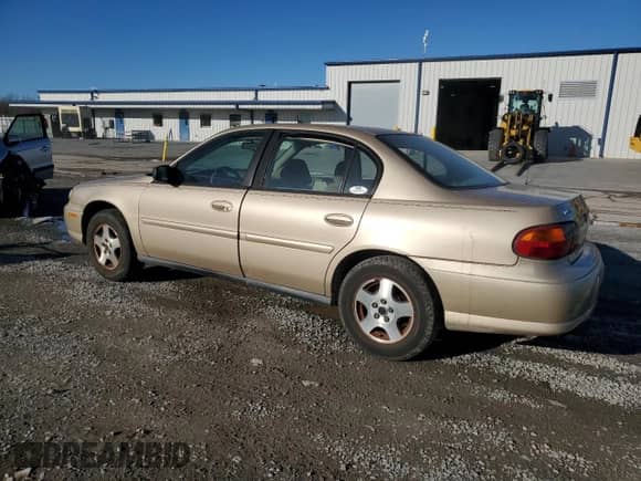 2004 Chevrolet Malibu Classic z VIN 1G1ND52F34M611883, wystawiony jako Copart lot #43042645 z przebiegiem 252 956 mil mil oraz Szkoda całkowita • Salvage title. Historia ofert i sprzedaży dostępna na DreamBid. Obrazek 2.