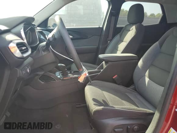 2021 Chevrolet TrailBlazer LT с VIN KL79MRSLXMB032792, выставлен на аукционе Copart как лот 71389505 с пробегом 62 546 миль миль и Списание • Salvage title. История ставок и продаж доступна на DreamBid. Изображение 7.