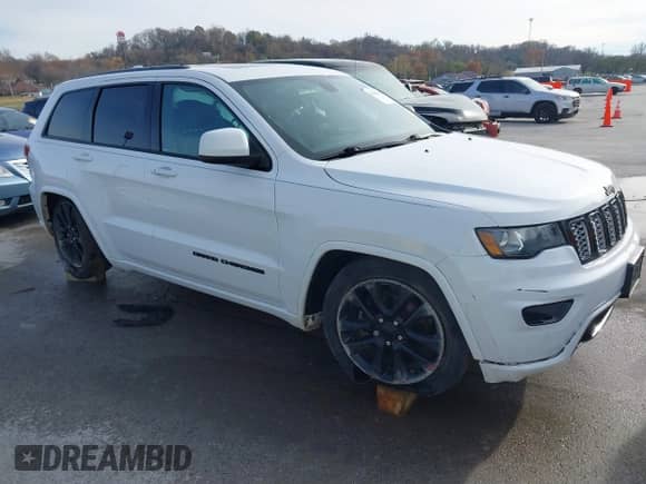 2017 Jeep Grand Cherokee Laredo with VIN 1C4RJFAG7HC700546, listed as a IAAI auction lot 40961293 with 83,702 mi miles and . Bid and sale history available at DreamBid. Image 1.