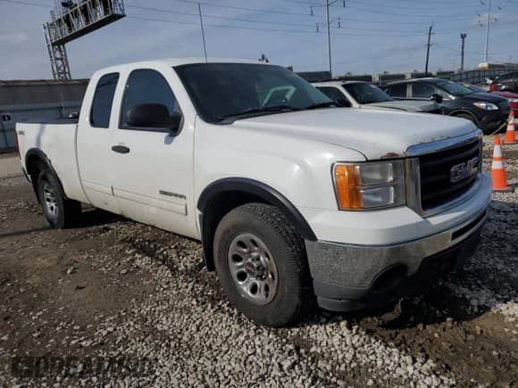2011 GMC Sierra 1500 SL z VIN 1GTR2UEA7BZ189576, wystawiony jako Copart lot #43906845 z przebiegiem 190 607 mil mil oraz Czysty tytuł • Clean title. Historia ofert i sprzedaży dostępna na DreamBid. Obrazek 4.