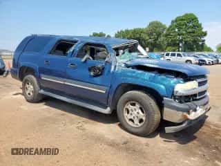 2005 Chevrolet Suburban LS с VIN 1GNEC16Z05J109933, выставлен на аукционе Copart как лот 70501335 с пробегом 230 535 миль миль и Списание • Salvage title. История ставок и продаж доступна на DreamBid. Изображение 4.