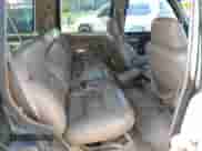 1999 Chevrolet Tahoe z VIN 1GNEK13R2XJ475127, wystawiony jako Copart lot #90941075 z przebiegiem 227 416 mil mil oraz Czysty tytuł • Clean title. Historia ofert i sprzedaży dostępna na DreamBid. Obrazek 6.