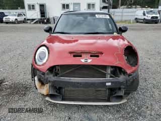 2017 MINI Hardtop Cooper S with VIN WMWXP7C5XH2A44825, listed as a Copart auction lot 62732485 with 110,393 mi miles and Salvage title. Bid and sale history available at DreamBid. Image 5.