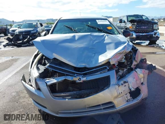 2011 Chevrolet Cruze LS с VIN 1G1PC5SH1B7256852, выставлен на аукционе IAAI как лот 43355777 с пробегом Не указан миль и . История ставок и продаж доступна на DreamBid. Изображение 12.
