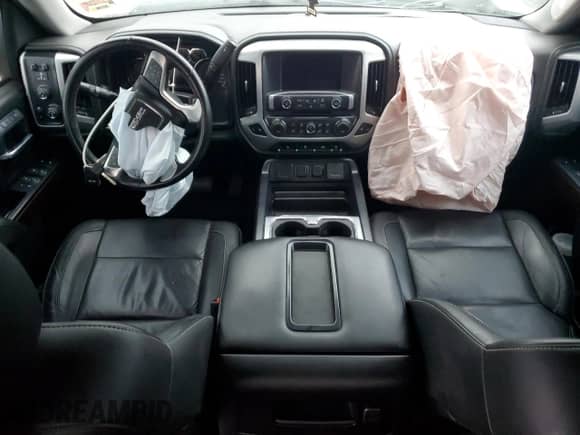 2015 GMC Sierra 1500 SLT z VIN 3GTU2VEC0FG334335, wystawiony jako Copart lot #82266885 z przebiegiem 193 978 mil mil oraz Szkoda całkowita • Salvage title. Historia ofert i sprzedaży dostępna na DreamBid. Obrazek 8.