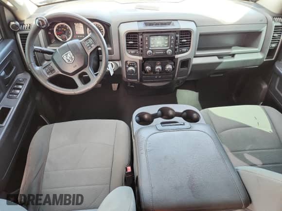 2015 Ram 1500 Express с VIN 1C6RR6FT4FS629444, выставлен на аукционе Copart как лот 81575035 с пробегом 226 387 миль миль и Списание • Salvage title. История ставок и продаж доступна на DreamBid. Изображение 8.
