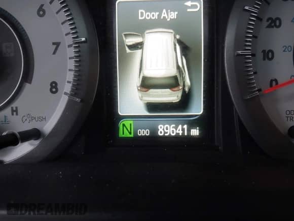 2016 Toyota Sienna SE with VIN 5TDXK3DC9GS765651, listed as a IAAI auction lot 41528215 with 89,641 mi miles and . Bid and sale history available at DreamBid. Image 16.