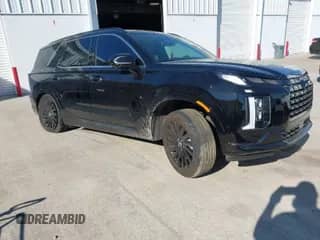 2025 Hyundai Palisade Calligraphy с VIN KM8R7DGE9SU840944, выставлен на аукционе IAAI как лот 41753818 с пробегом 8 385 миль миль и . История ставок и продаж доступна на DreamBid. Изображение 1.