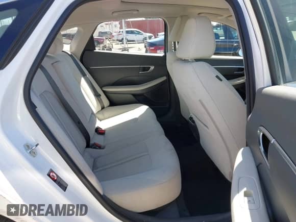 2021 Hyundai Sonata SEL с VIN KMHL14JA0MA151831, выставлен на аукционе IAAI как лот 43013104 с пробегом 90 519 миль миль и . История ставок и продаж доступна на DreamBid. Изображение 8.