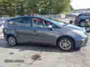 2012 Toyota Prius Two с VIN JTDZN3EU8C3088529, выставлен на аукционе IAAI как лот 43395404 с пробегом 218 386 миль миль и . История ставок и продаж доступна на DreamBid. Изображение 13.