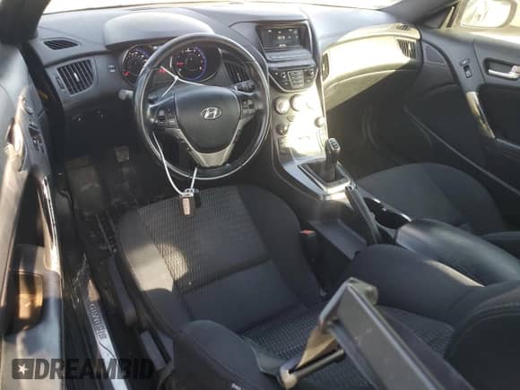 2016 Hyundai Genesis Coupe 3.8L Base с VIN KMHHT6KJ2GU133103, выставлен на аукционе Copart как лот 79741354 с пробегом 105 733 миль миль и Списание • Salvage title. История ставок и продаж доступна на DreamBid. Изображение 8.