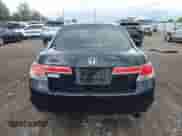 2012 Honda Accord LX z VIN 1HGCP2F35CA013168, wystawiony jako IAAI lot #43198967 z przebiegiem 172 774 mil mil oraz . Historia ofert i sprzedaży dostępna na DreamBid. Obrazek 16.