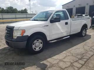 2009 Ford F-150 XL with VIN 1FTRF12W49KB73356, listed as a Copart auction lot 81132545 with 156,448 mi miles and Salvage title. Bid and sale history available at DreamBid. Image 1.