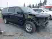 2023 Chevrolet Suburban LT z VIN 1GNSKCKD8PR215417, wystawiony jako IAAI lot #43117847 z przebiegiem 63 479 mil mil oraz . Historia ofert i sprzedaży dostępna na DreamBid. Obrazek 1.