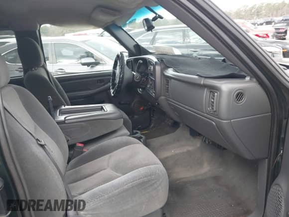 2003 Chevrolet Silverado 1500 LS with VIN 1GCEC19V23Z151813, listed as a IAAI auction lot 41803027 with 294,064 mi miles and . Bid and sale history available at DreamBid. Image 5.