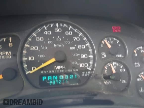 2001 Chevrolet Silverado 2500 with VIN 1GCGC24U61Z174960, listed as a IAAI auction lot 42469027 with 287,211 mi miles and . Bid and sale history available at DreamBid. Image 7.