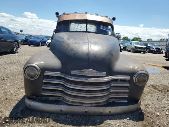 1953 Chevrolet Silverado 1500 с VIN B53J014748, выставлен на аукционе Copart как лот 60928374 с пробегом 94 306 миль миль и На запчасти • Non repairable. История ставок и продаж доступна на DreamBid. Изображение 5.