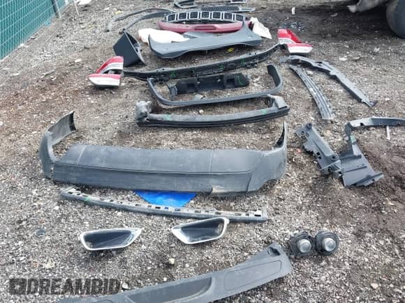 2021 Jeep Grand Cherokee Laredo E with VIN 1C4RJFAG7MC534037, listed as a IAAI auction lot 41598511 with 55,107 mi miles and . Bid and sale history available at DreamBid. Image 18.