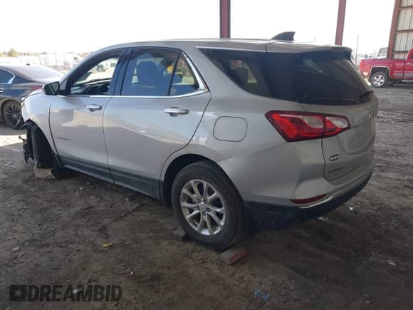 2020 Chevrolet Equinox LT with VIN 2GNAXUEVXL6249873, listed as a IAAI auction lot 43316607 with 16,821 mi miles and . Bid and sale history available at DreamBid. Image 3.