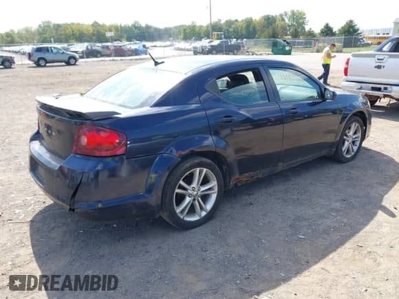 2011 Dodge Avenger Heat with VIN 1B3BD1FG8BN506805, listed as a IAAI auction lot 43184453 with 173,983 mi miles and . Bid and sale history available at DreamBid. Image 4.
