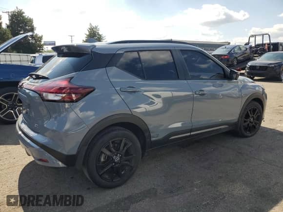 2024 Nissan Kicks SR with VIN 3N1CP5DV8RL532238, listed as a Copart auction lot 84422395 with 33,893 mi miles and Salvage title. Bid and sale history available at DreamBid. Image 3.