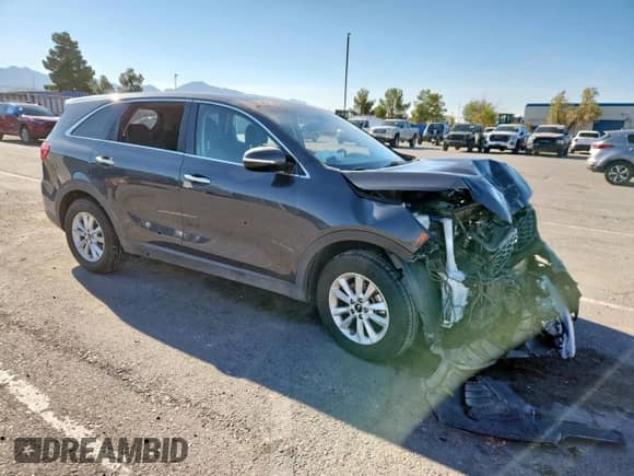 2019 Kia Sorento LX with VIN 5XYPG4A3XKG537403, listed as a Copart auction lot 80036955 with Not provided miles and Salvage title. Bid and sale history available at DreamBid. Image 4.