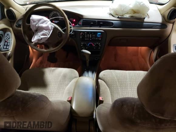 1998 Chevrolet Malibu с VIN 1G1ND52M3W6233649, выставлен на аукционе Copart как лот 81456474 с пробегом 75 580 миль миль и Списание • Salvage title. История ставок и продаж доступна на DreamBid. Изображение 8.