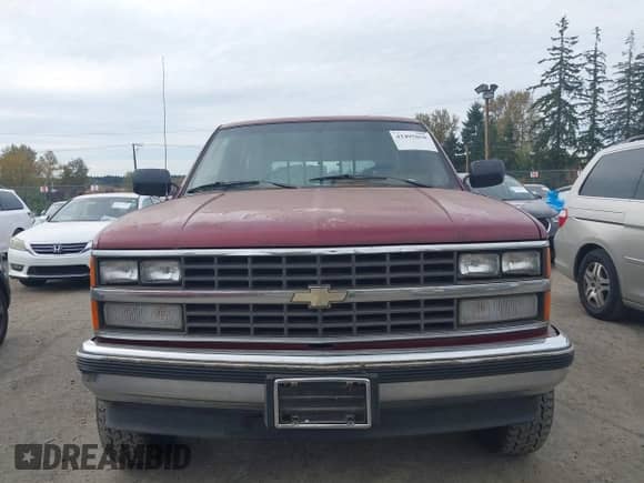 1989 Chevrolet Silverado 1500 с VIN 1GCDC14K0KZ157794, выставлен на аукционе IAAI как лот 43495850 с пробегом 156 404 миль миль и . История ставок и продаж доступна на DreamBid. Изображение 13.