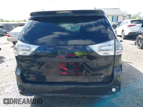 2012 Toyota Sienna SE with VIN 5TDXK3DC2CS258374, listed as a IAAI auction lot 42187448 with 134,898 mi miles and . Bid and sale history available at DreamBid. Image 17.
