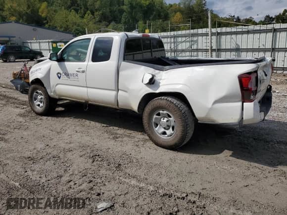 2023 Toyota Tacoma SR with VIN 3TYSX5EN5PT022609, listed as a Copart auction lot 81572905 with 7,923 mi miles and Salvage title. Bid and sale history available at DreamBid. Image 2.