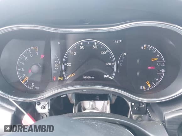 2021 Jeep Grand Cherokee Laredo E z VIN 1C4RJFAG7MC698792, wystawiony jako IAAI lot #42663216 z przebiegiem 57 530 mil mil oraz . Historia ofert i sprzedaży dostępna na DreamBid. Obrazek 7.