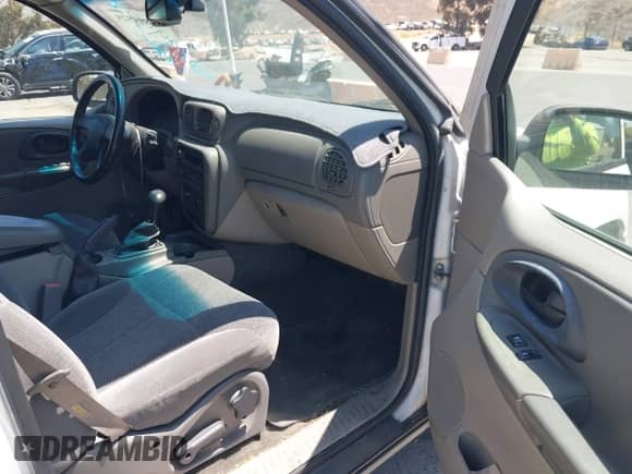 2003 Chevrolet TrailBlazer LS с VIN 1GNDS13S932177256, выставлен на аукционе IAAI как лот 42899528 с пробегом 189 225 миль миль и . История ставок и продаж доступна на DreamBid. Изображение 5.