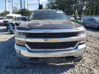 2016 Chevrolet Silverado 1500 LT z VIN 1GCVKREC0GZ138246, wystawiony jako Copart lot #85072895 z przebiegiem 58 063 mil mil oraz Szkoda całkowita • Salvage title. Historia ofert i sprzedaży dostępna na DreamBid. Obrazek 5.