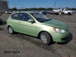 2010 Hyundai Accent GS z VIN KMHCM3AC7AU151483, wystawiony jako Copart lot #70460624 z przebiegiem 115 720 mil mil oraz Szkoda całkowita • Salvage title. Historia ofert i sprzedaży dostępna na DreamBid. Obrazek 4.