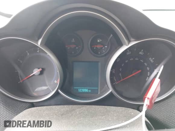 2013 Chevrolet Cruze ECO z VIN 1G1PH5SB0D7109468, wystawiony jako IAAI lot #43547921 z przebiegiem 122 096 mil mil oraz . Historia ofert i sprzedaży dostępna na DreamBid. Obrazek 7.