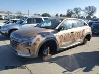 2021 Hyundai NEXO с VIN KM8J74A60MU014730, выставлен на аукционе Copart как лот 87894385 с пробегом 35 203 миль миль и Списание • Salvage title. История ставок и продаж доступна на DreamBid. Изображение 1.