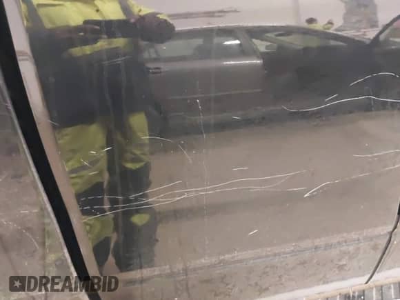 2008 Ford F-150 STX z VIN 1FTRX14W48FB51715, wystawiony jako IAAI lot #41494328 z przebiegiem 180 000 mil mil oraz . Historia ofert i sprzedaży dostępna na DreamBid. Obrazek 6.