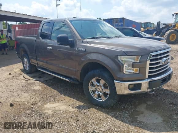 2016 Ford F-150 XLT с VIN 1FTFX1EF3GFB93731, выставлен на аукционе IAAI как лот 43150153 с пробегом Не указан миль и . История ставок и продаж доступна на DreamBid. Изображение 1.