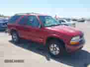 2002 Chevrolet Blazer LS с VIN 1GNCS18W92K177862, выставлен на аукционе IAAI как лот 42587989 с пробегом 207 236 миль миль и . История ставок и продаж доступна на DreamBid. Изображение 1.