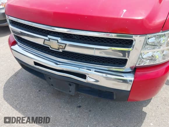 2011 Chevrolet Silverado 1500 LT z VIN 1GCRCSEA6BZ180465, wystawiony jako IAAI lot #42301380 z przebiegiem 80 825 mil mil oraz . Historia ofert i sprzedaży dostępna na DreamBid. Obrazek 6.
