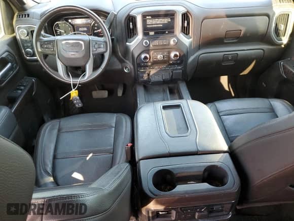2021 GMC Sierra 1500 Denali z VIN 3GTU9FET7MG207404, wystawiony jako Copart lot #58594815 z przebiegiem 147 774 mil mil oraz Szkoda całkowita • Salvage title. Historia ofert i sprzedaży dostępna na DreamBid. Obrazek 8.