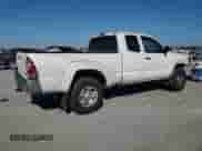 2013 Toyota Tacoma PreRunner z VIN 5TFTX4GN8DX024786, wystawiony jako Copart lot #84446525 z przebiegiem 306 376 mil mil oraz Czysty tytuł • Clean title. Historia ofert i sprzedaży dostępna na DreamBid. Obrazek 3.