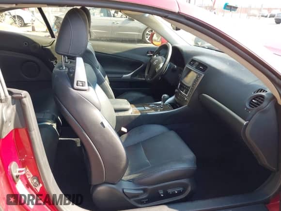 2015 Lexus IS 250 C with VIN JTHFF2C20F2532605, listed as a IAAI auction lot 42944927 with 48,502 mi miles and . Bid and sale history available at DreamBid. Image 5.