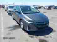 2018 Toyota Prius Plus z VIN JTDKARFP3J3073801, wystawiony jako IAAI lot #42903373 z przebiegiem 90 429 mil mil oraz . Historia ofert i sprzedaży dostępna na DreamBid. Obrazek 1.