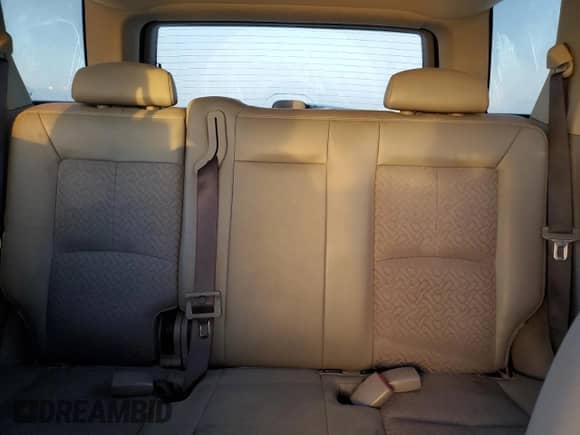 2007 Saturn VUE V6 z VIN 5GZCZ53457S841114, wystawiony jako Copart lot #77676254 z przebiegiem 130 615 mil mil oraz Szkoda całkowita • Salvage title. Historia ofert i sprzedaży dostępna na DreamBid. Obrazek 10.