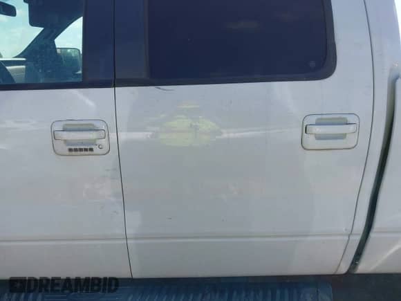 2013 Ford F-150 XL с VIN 1FTFW1EF3DFA35453, выставлен на аукционе IAAI как лот 42598438 с пробегом 249 222 миль миль и . История ставок и продаж доступна на DreamBid. Изображение 14.